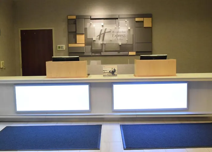Holiday Inn Express Hotel & Suites Rochester Webster By Ihg